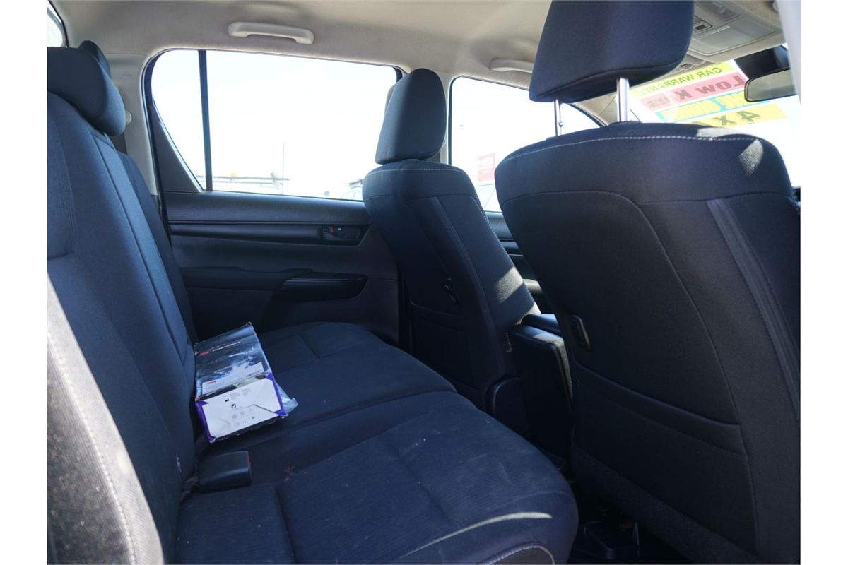 2023 Toyota Hilux SR GUN126R 4X4