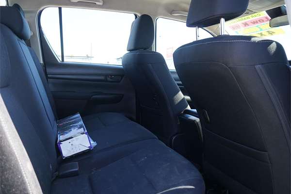 2023 Toyota Hilux SR GUN126R 4X4