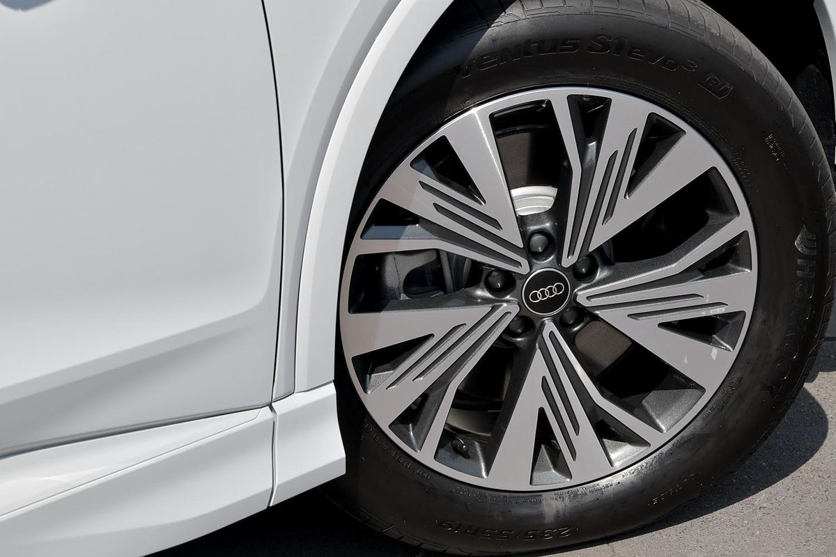 2024 Audi Q4 e-tron 45 F4