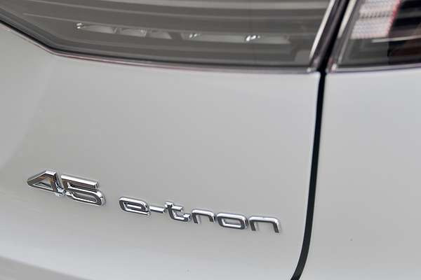 2024 Audi Q4 e-tron 45 F4