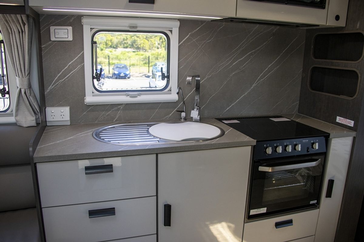 2022 Jayco JOURNEY CARAVAN 21.66-3.OB.JY-MY22
