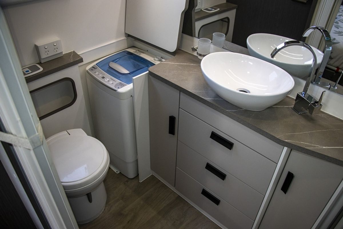 2022 Jayco JOURNEY CARAVAN 21.66-3.OB.JY-MY22