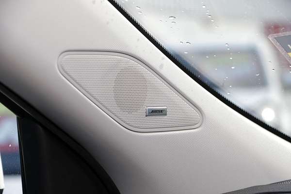 2022 Mitsubishi Outlander PHEV Exceed ZM