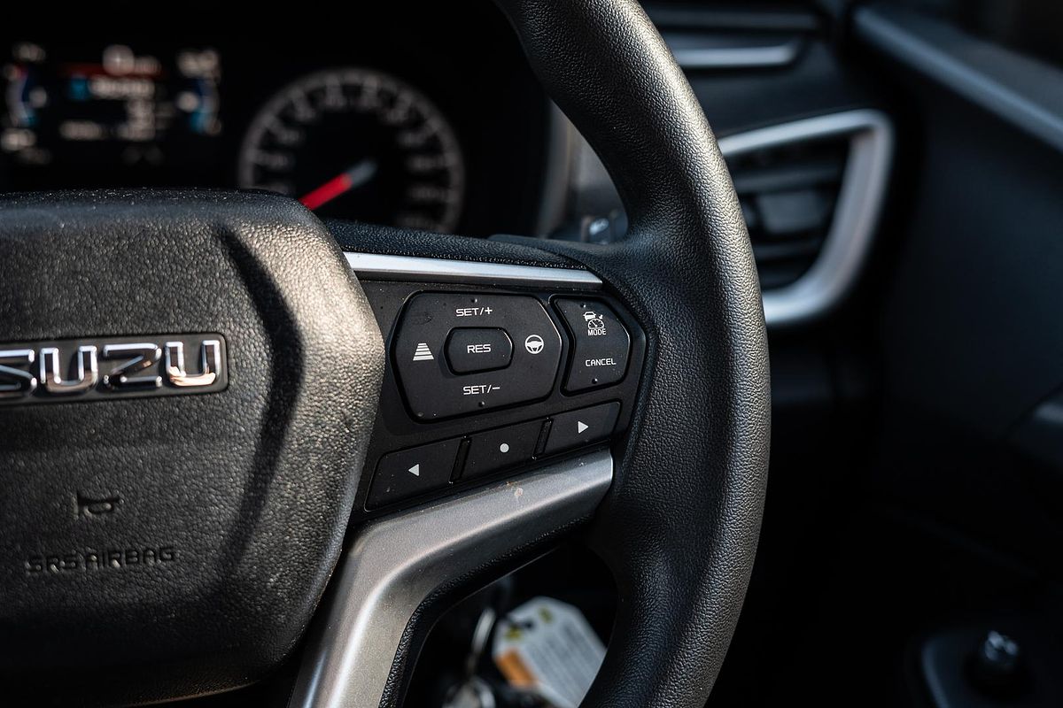 2023 Isuzu D-MAX X-RIDER 4X4