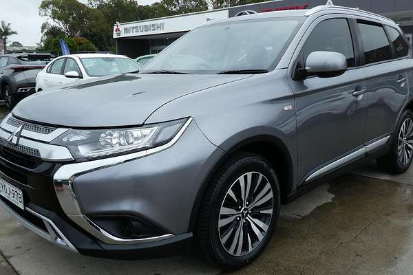 2018 Mitsubishi Outlander ES ZL