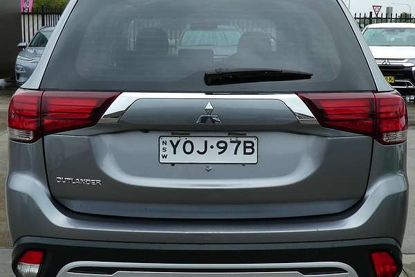 2018 Mitsubishi Outlander ES ZL