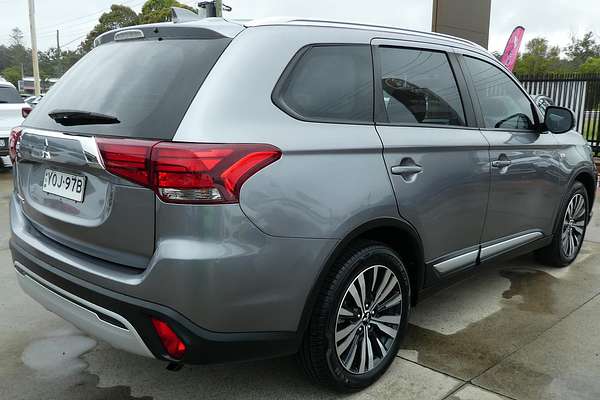 2018 Mitsubishi Outlander ES ZL