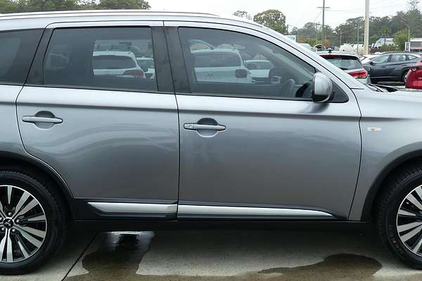 2018 Mitsubishi Outlander ES ZL