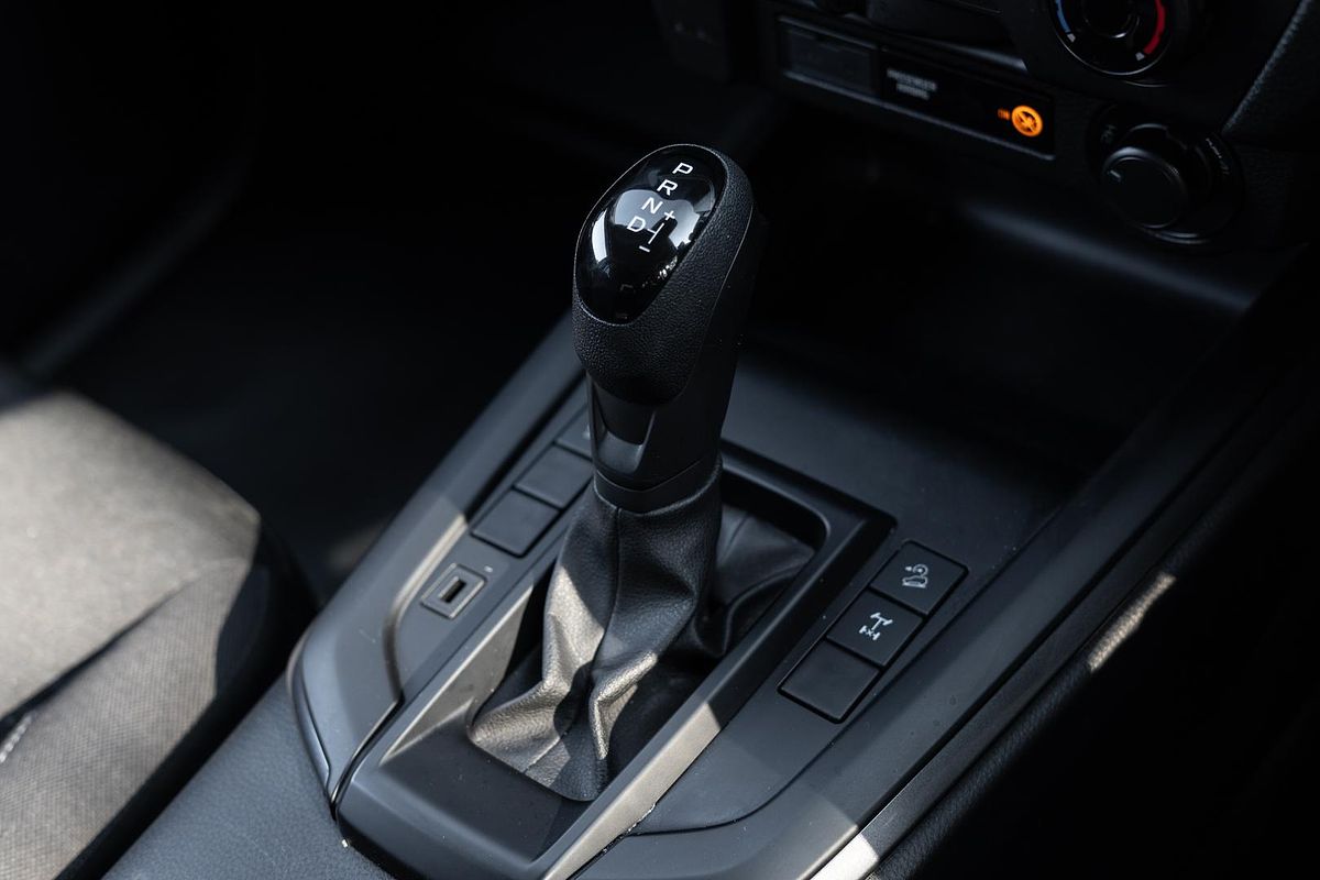2023 Isuzu D-MAX X-RIDER 4X4