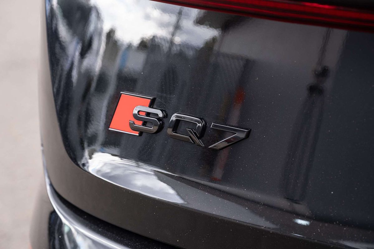 2022 Audi SQ7 TFSI 4M
