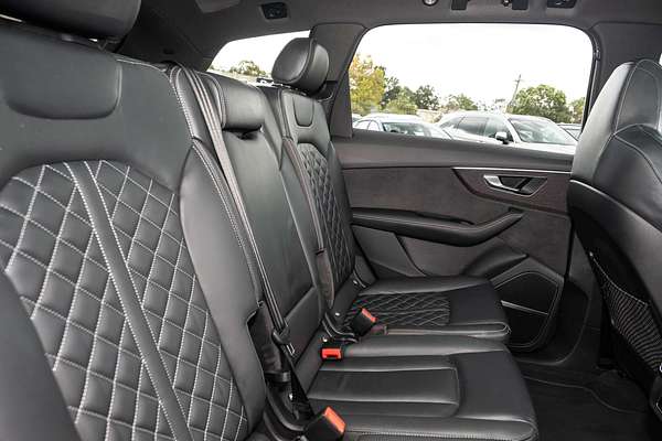 2022 Audi SQ7 TFSI 4M