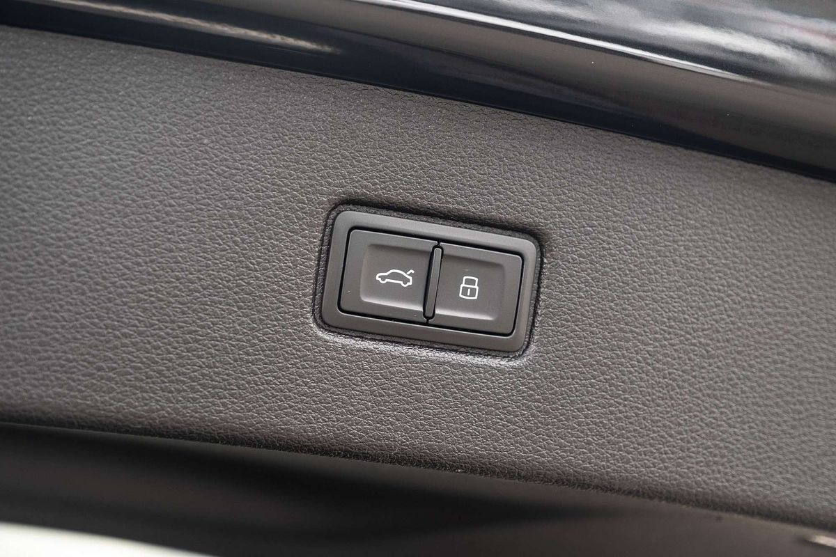 2022 Audi SQ7 TFSI 4M