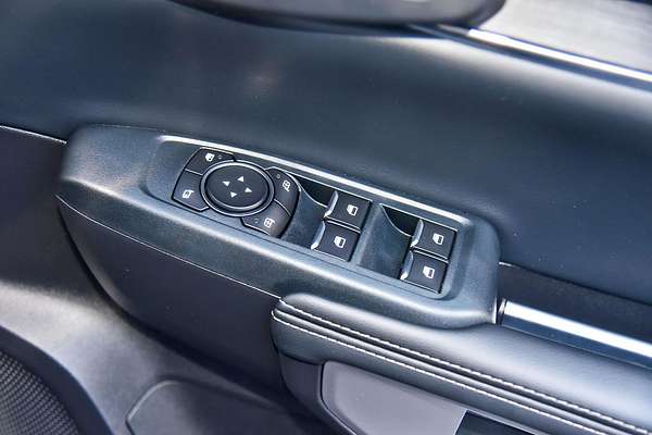 2023 Ford Everest Platinum