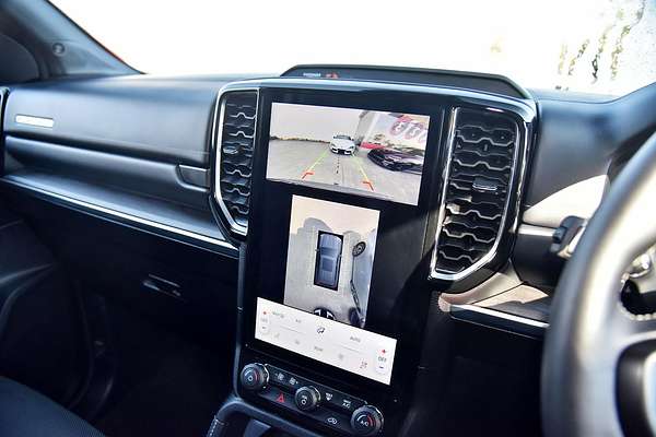2023 Ford Everest Platinum