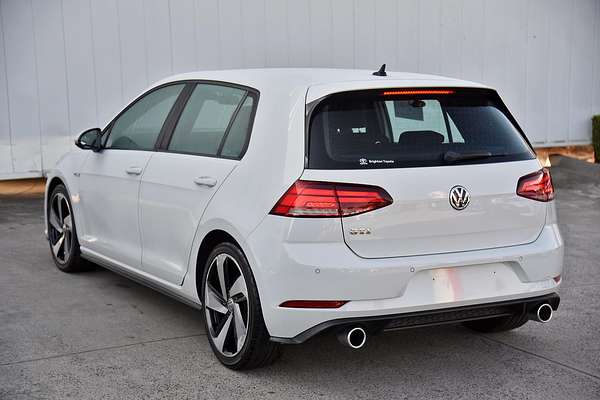2017 Volkswagen Golf GTI 7
