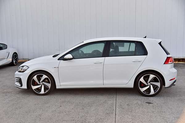 2017 Volkswagen Golf GTI 7