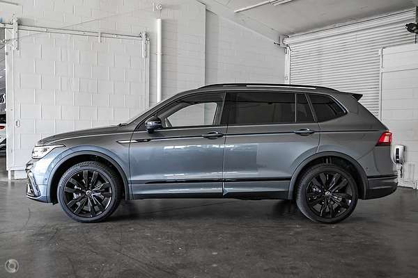 2024 Volkswagen Tiguan Wolfsburg Edition Allspace 5N