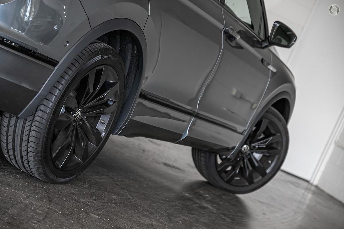 2024 Volkswagen Tiguan Wolfsburg Edition Allspace 5N