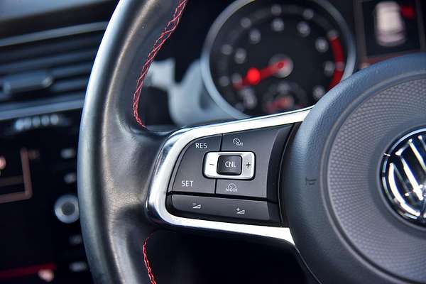 2017 Volkswagen Golf GTI 7