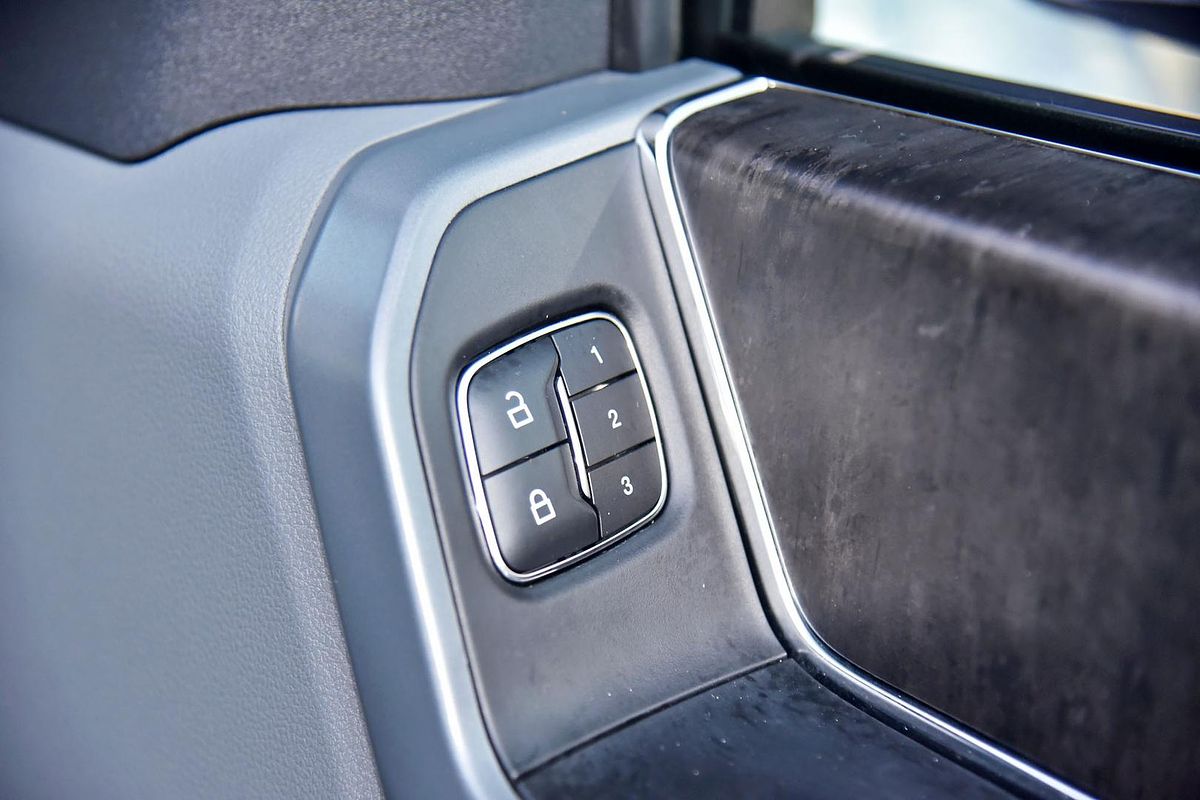 2024 Ford F-150 Lariat 4X4 SWB