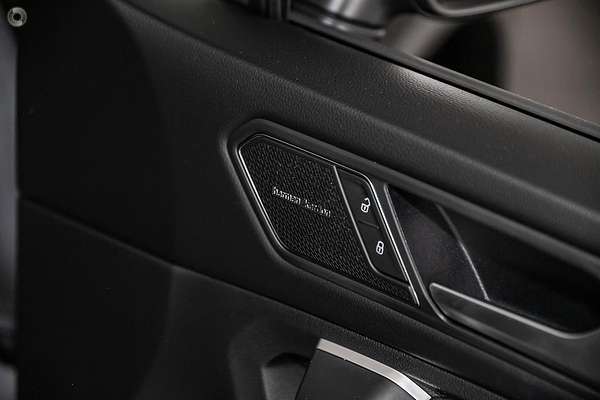 2024 Volkswagen Tiguan Wolfsburg Edition Allspace 5N