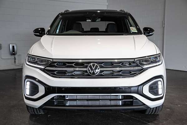 2025 Volkswagen T-Roc 140TSI R-Line D11
