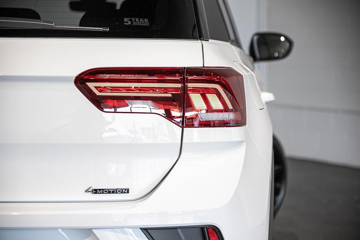2025 Volkswagen T-Roc 140TSI R-Line D11