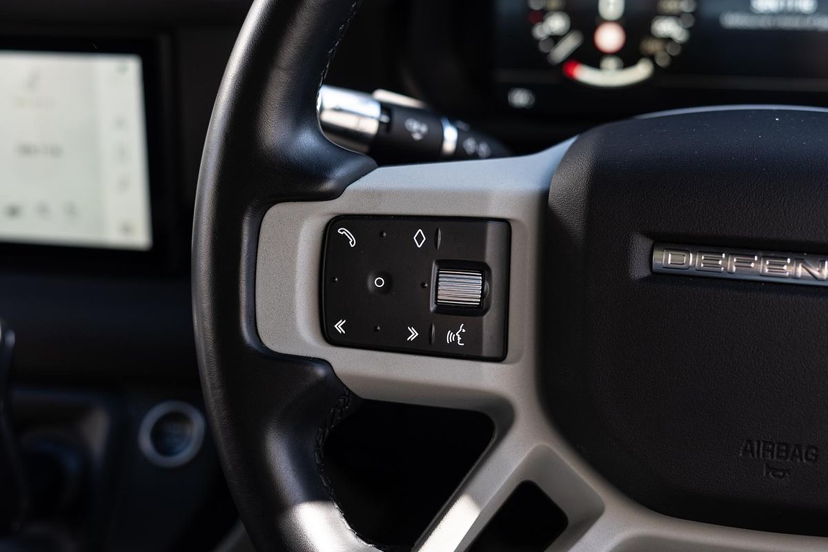 2021 Land Rover Defender 90 P300 L663