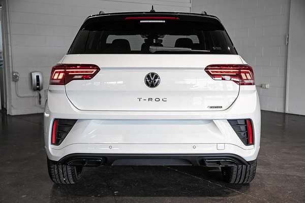2025 Volkswagen T-Roc 140TSI R-Line D11