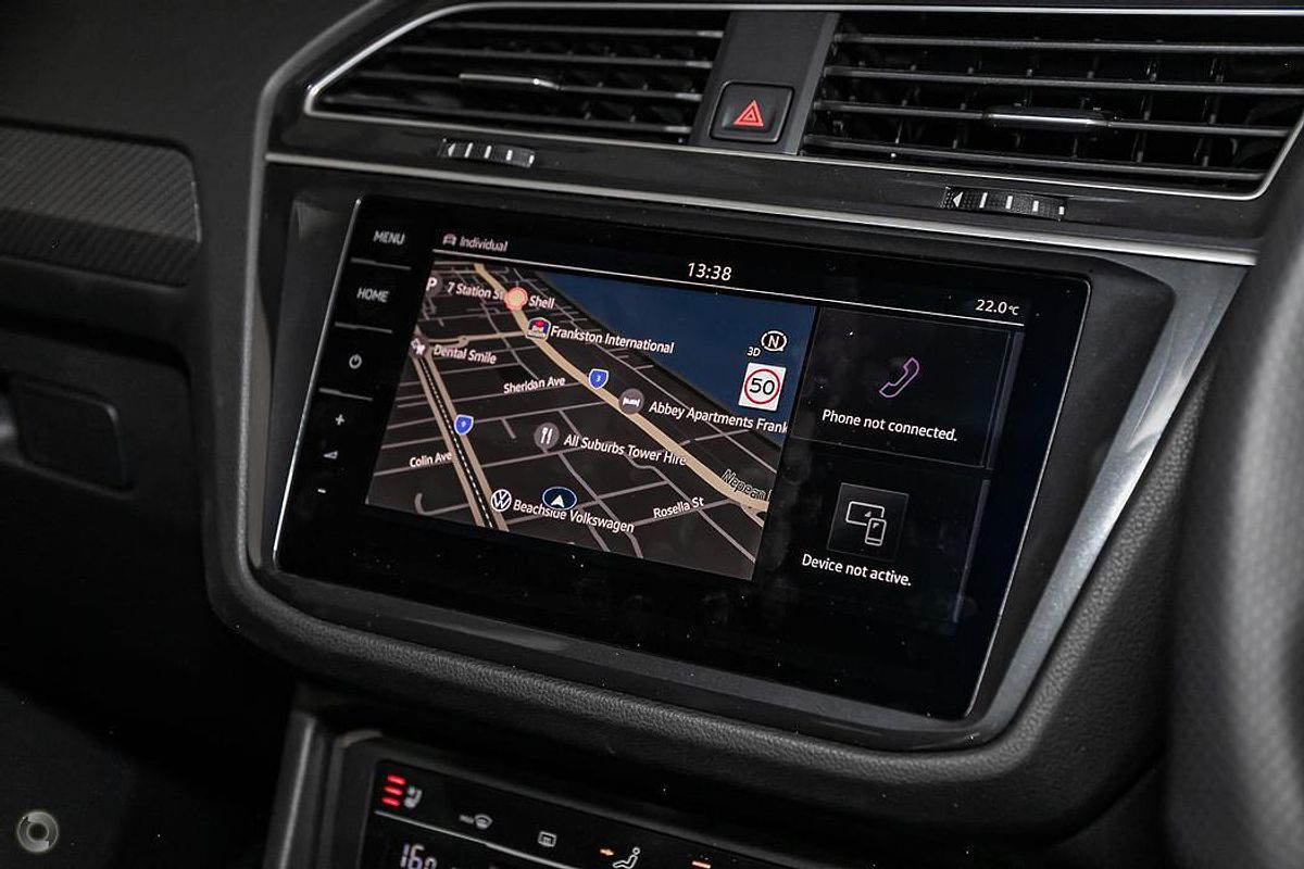 2024 Volkswagen Tiguan Wolfsburg Edition Allspace 5N