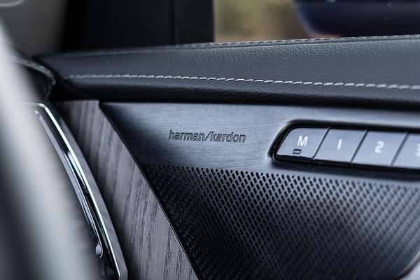 2022 Volvo XC90 B6 Inscription