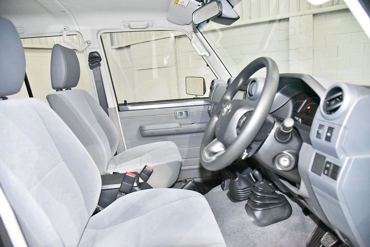 2025 Toyota Landcruiser GXL VDJL79R 4X4