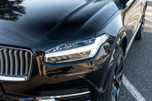 2022 Volvo XC90 B6 Inscription