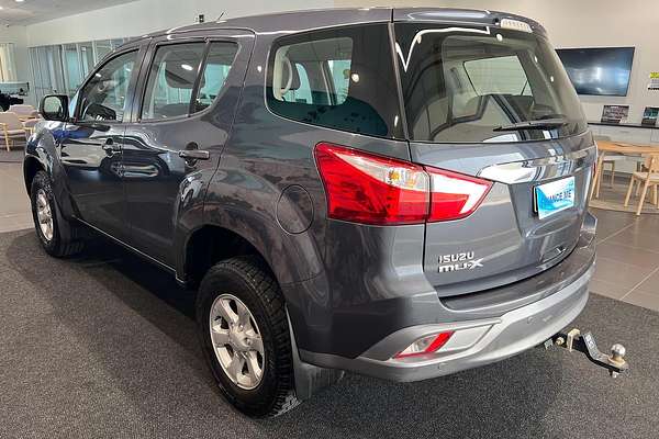 2020 Isuzu MU-X LS-M