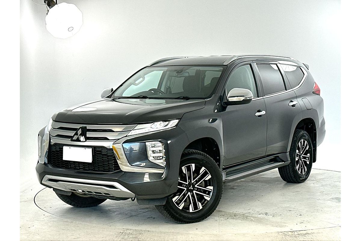 2022 Mitsubishi Pajero Sport GLS QF