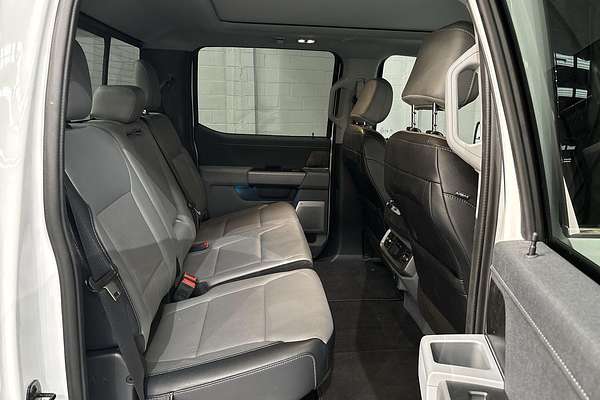 2023 Ford F-150 Lariat 4X4 LWB