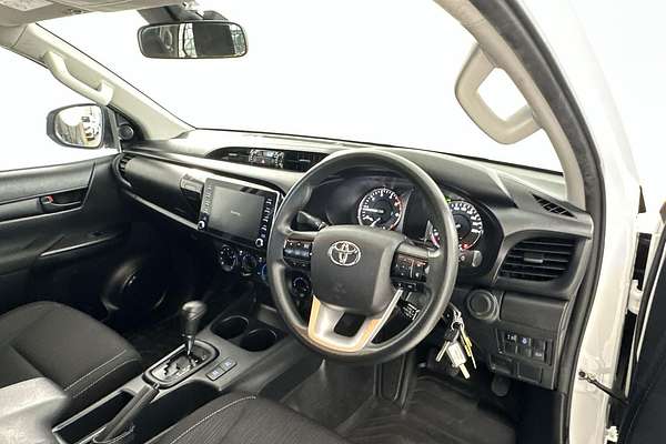 2020 Toyota Hilux SR GUN126R 4X4