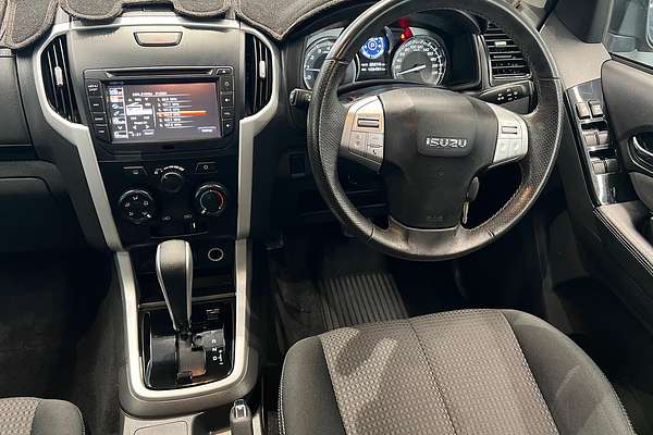 2020 Isuzu MU-X LS-M