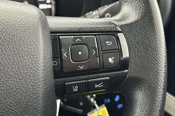 2020 Toyota Hilux SR GUN126R 4X4
