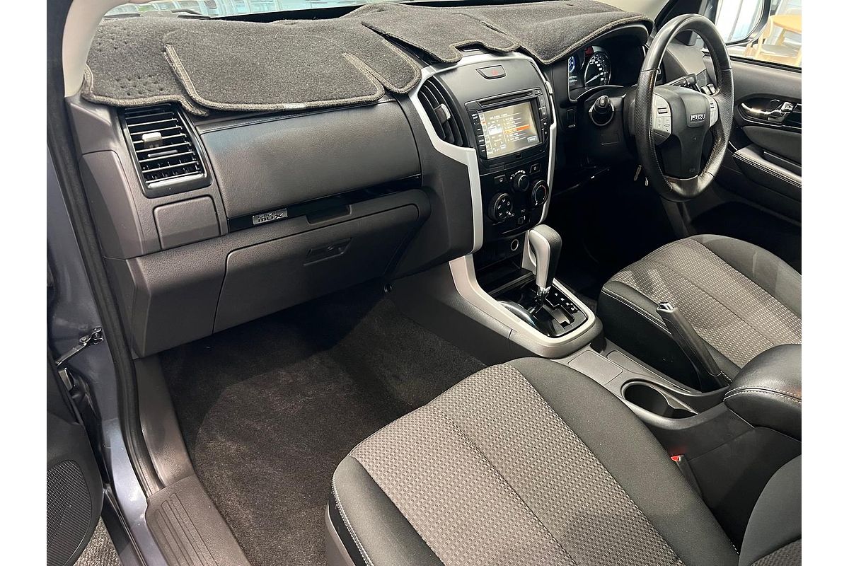 2020 Isuzu MU-X LS-M
