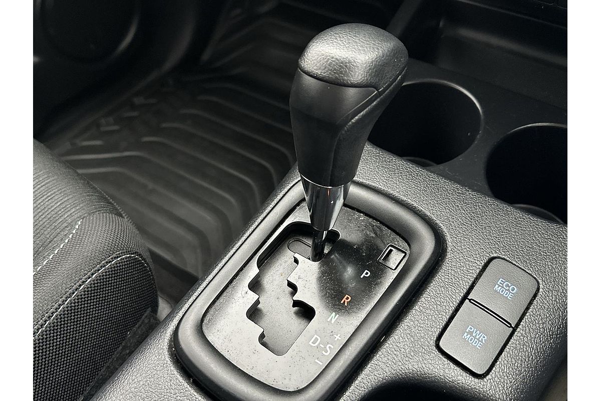 2020 Toyota Hilux SR GUN126R 4X4