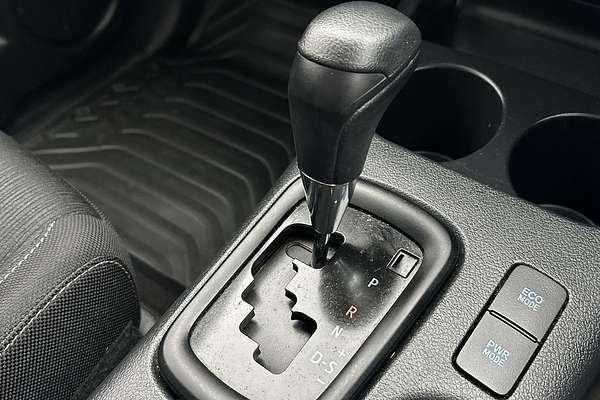 2020 Toyota Hilux SR GUN126R 4X4
