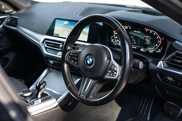 2022 BMW 4 Series M440i xDrive G26