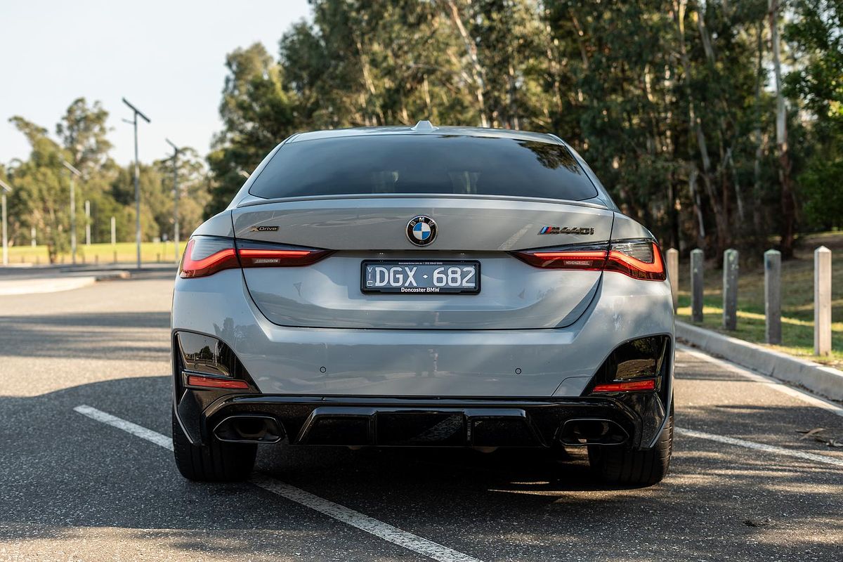 2022 BMW 4 Series M440i xDrive G26