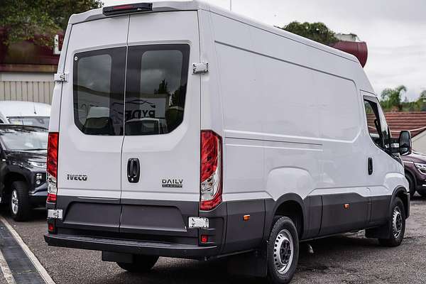 2022 Iveco Daily 35S14V