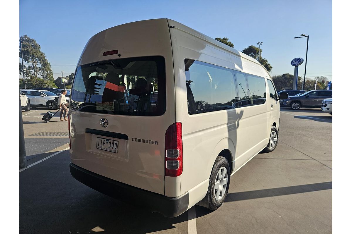 2016 Toyota Hiace Commuter TRH223R