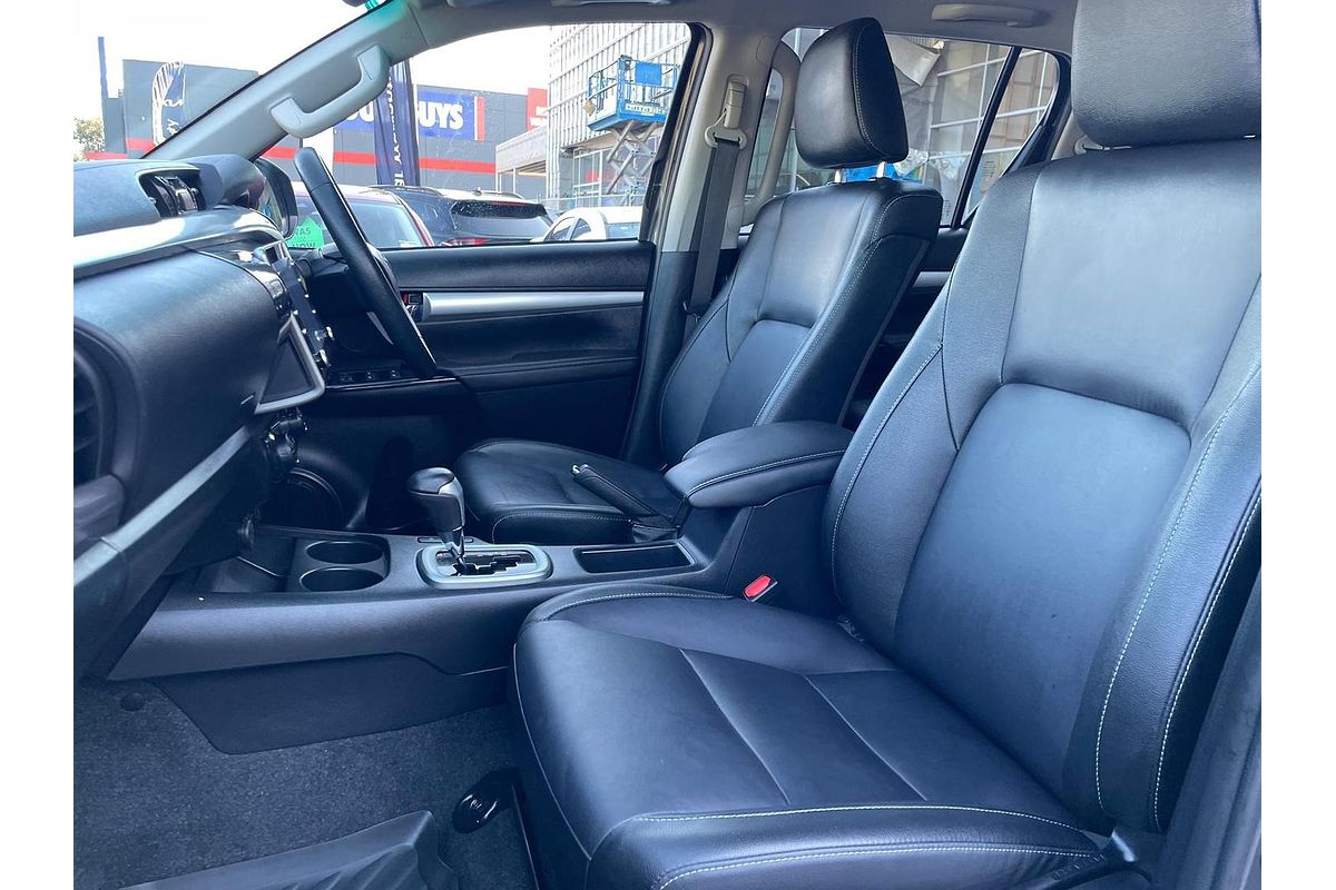 2023 Toyota Hilux SR5 GUN126R 4X4