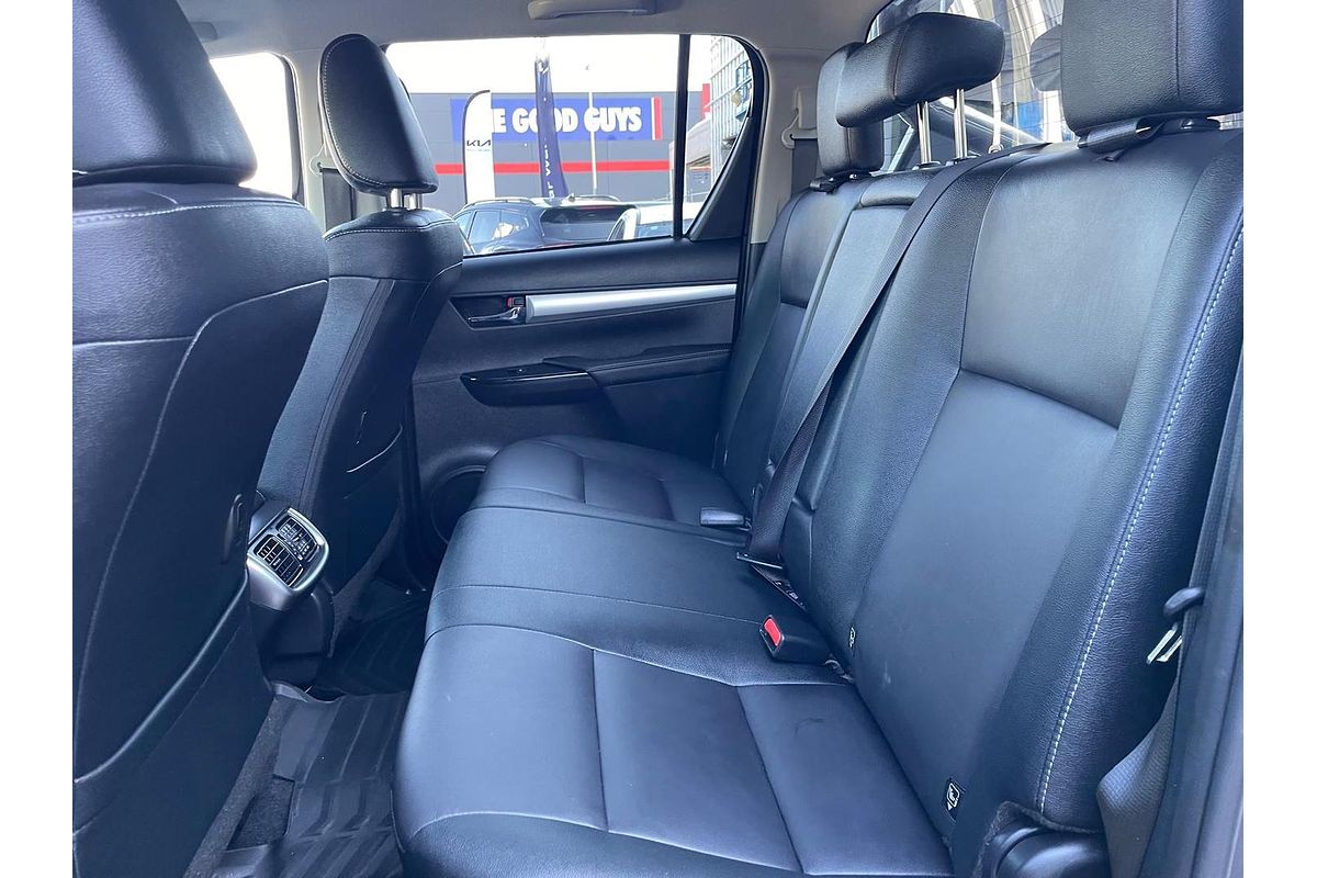 2023 Toyota Hilux SR5 GUN126R 4X4