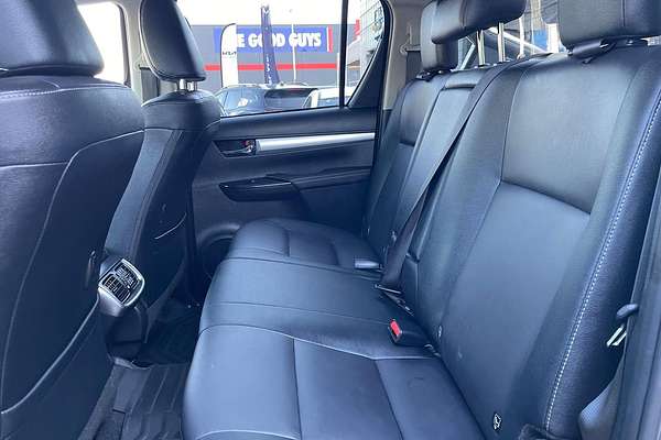 2023 Toyota Hilux SR5 GUN126R 4X4