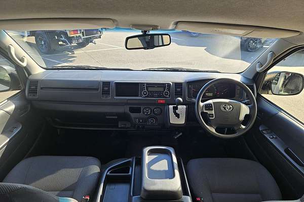 2016 Toyota Hiace Commuter TRH223R